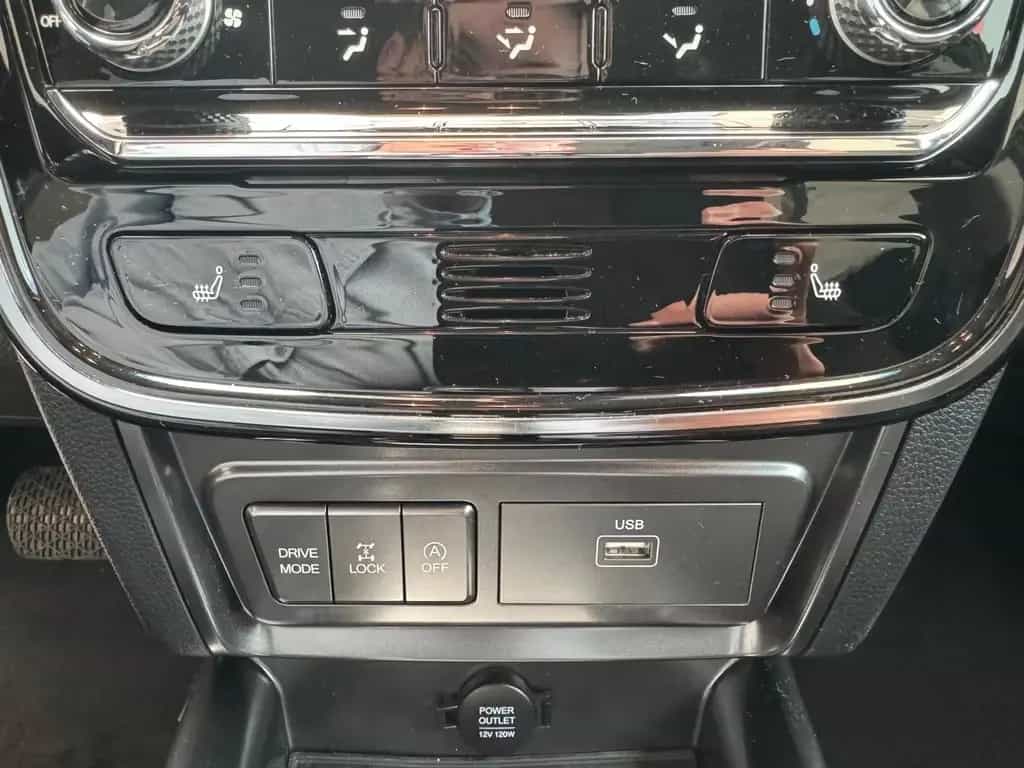 Ssangyong Tivoli 1.5 Fizz 4WD 09/2021-photo-11