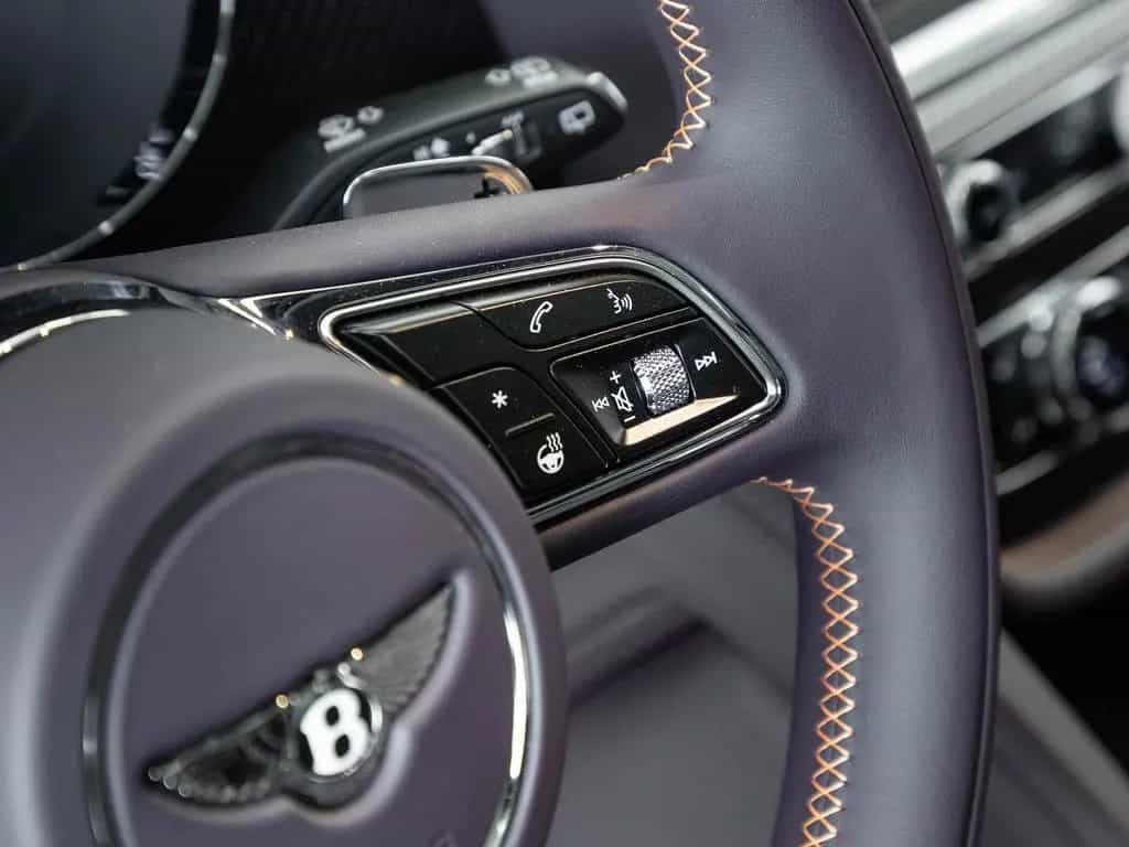 Bentley Bentayga S Black Edition V8 von BENTLEY null-photo-11