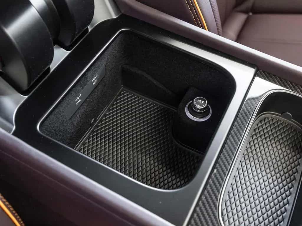 Bentley Bentayga S Black Edition V8 von BENTLEY null-photo-17