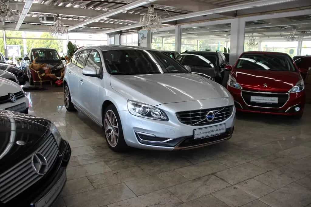 Volvo V60 Kombi Business Edition 03/2015-photo-1