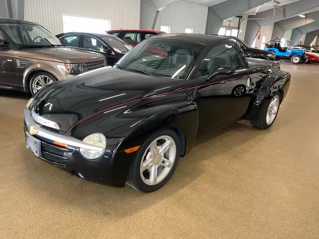 Chevrolet SSR Super Sport Roadster 02/2003-photo-12