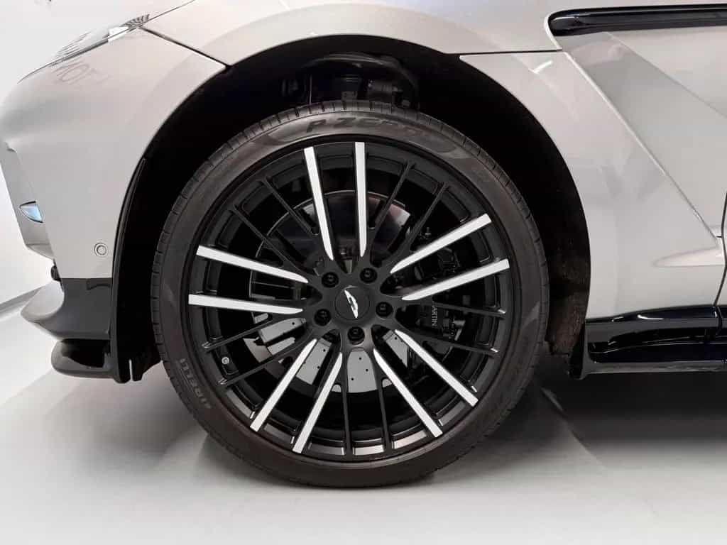 Aston Martin DBX 707 NEW INFOTAINMENT | Aston Martin Brussels 07/2025-photo-9
