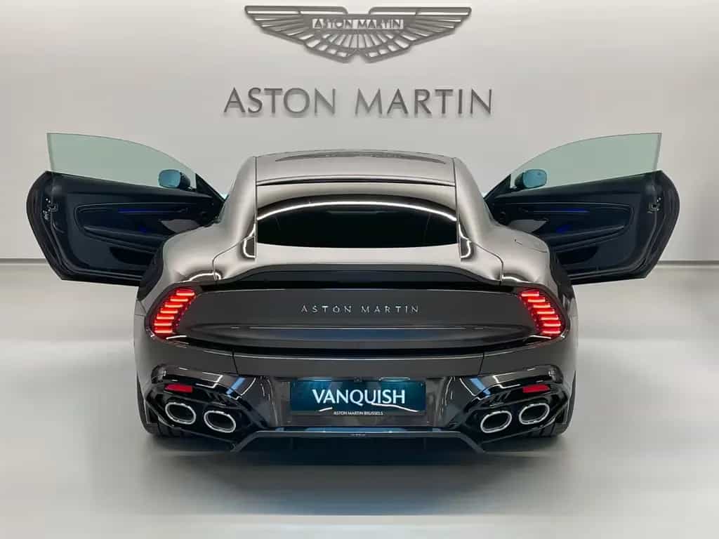 Aston Martin Vanquish Coupe | Aston Martin Brussels 03/2025-photo-10