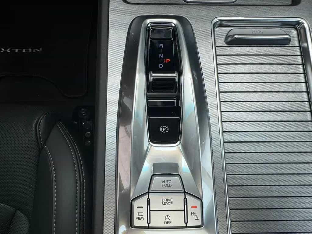 KGM Rexton 2.2 XDI 4WD LUX null-photo-15