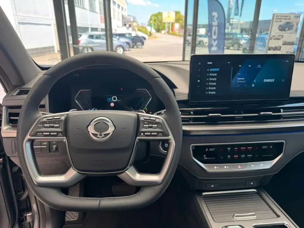 KGM Rexton 2.2 XDI 4WD LUX null-photo-8