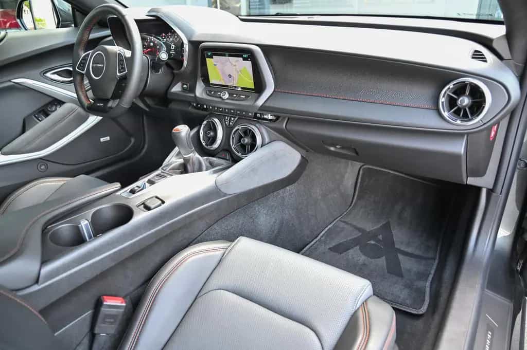 Chevrolet Camaro V8 Navi FIFTY* 50th Anniversary Edition!* 02/2017-photo-9