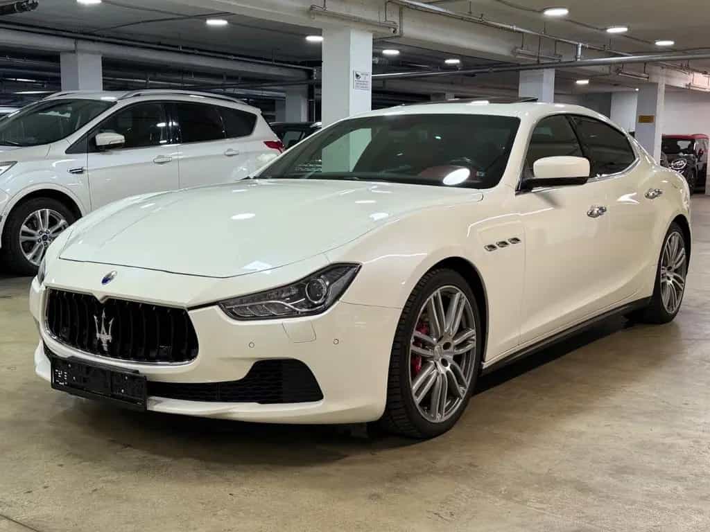 Maserati Ghibli Leder~Navi~Klima~Automatik~Schiebedach 11/2015-photo-0