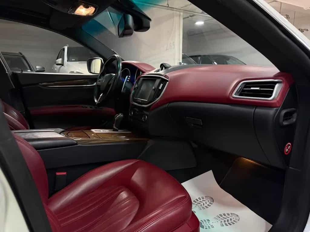 Maserati Ghibli Leder~Navi~Klima~Automatik~Schiebedach 11/2015-photo-13