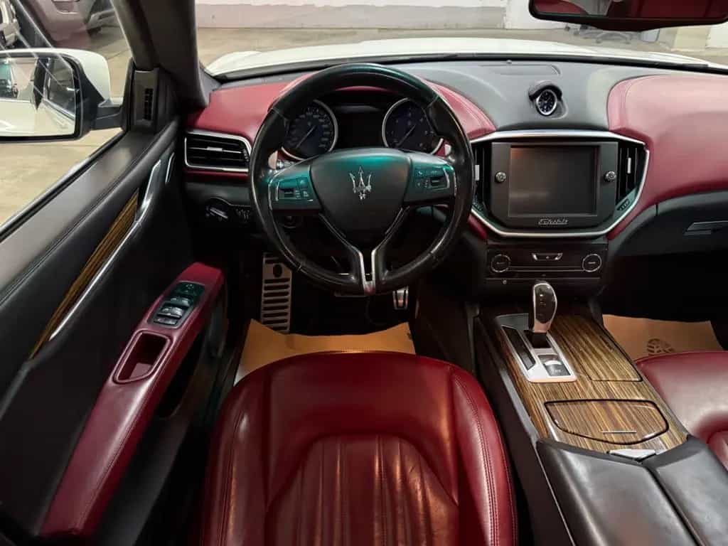 Maserati Ghibli Leder~Navi~Klima~Automatik~Schiebedach 11/2015-photo-7