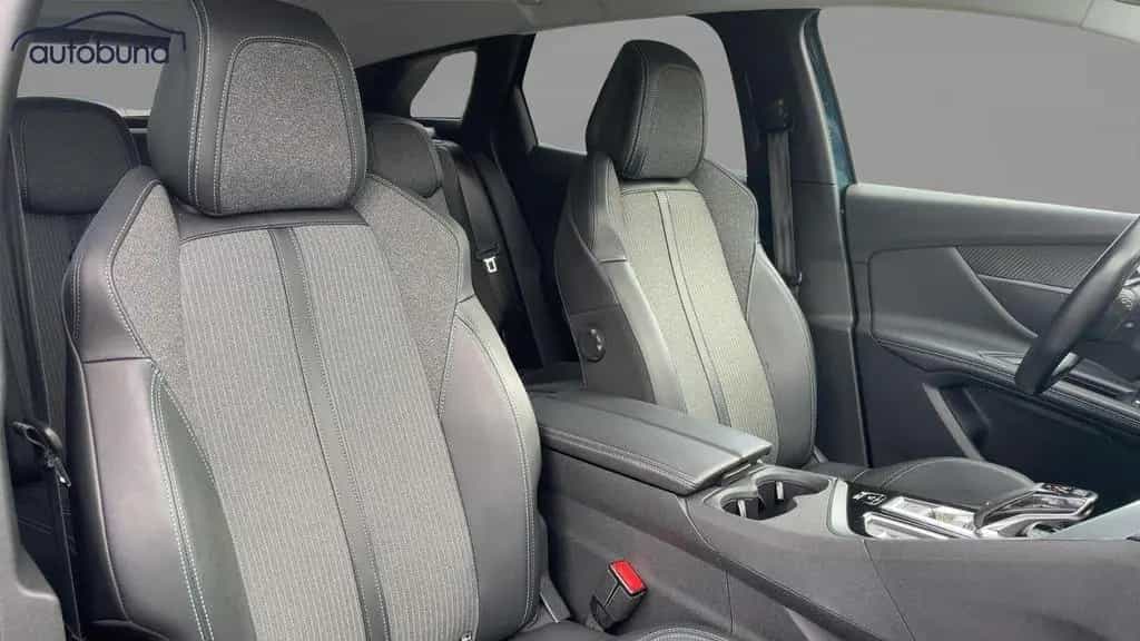 Peugeot 3008 II 1,2 PT Allure Alu KA LED Link NAV NBA PD 04/2022-photo-6