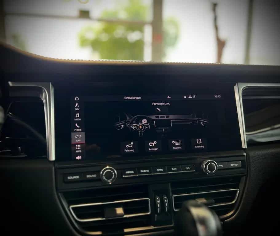 Porsche Macan GTS|BOSE|LED|1.HAND|FACELIFT|SPORT-DESIGN| 03/2021-photo-3