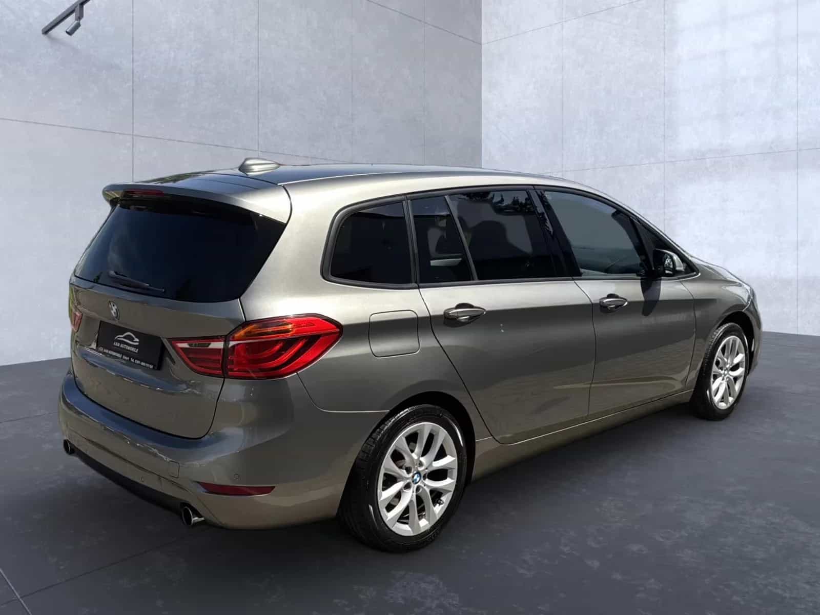 BMW 2 Series Gran Tourer 10/2016-photo-3