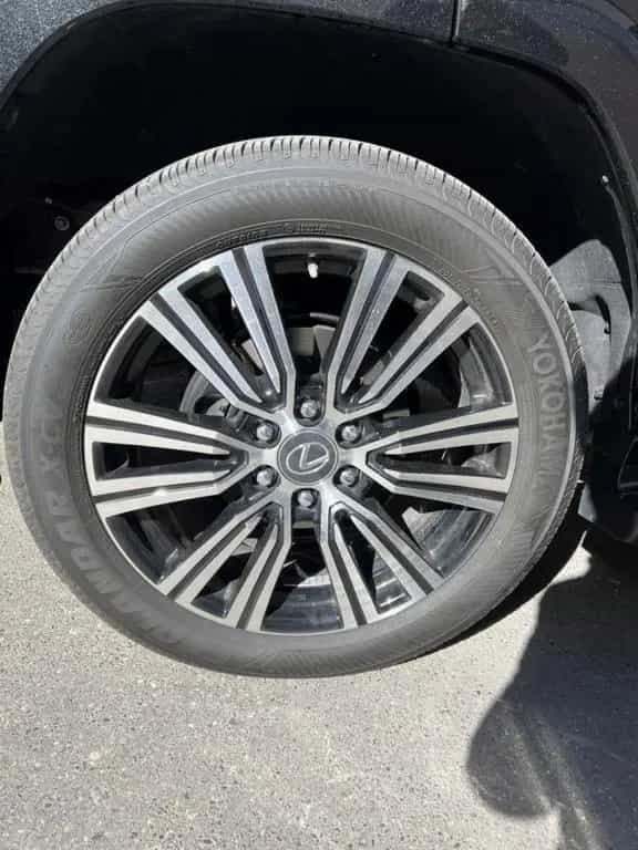 Lexus LX 600 +SIGNATURE+7Seats+NEW+EUversion+EUregistr null-photo-16