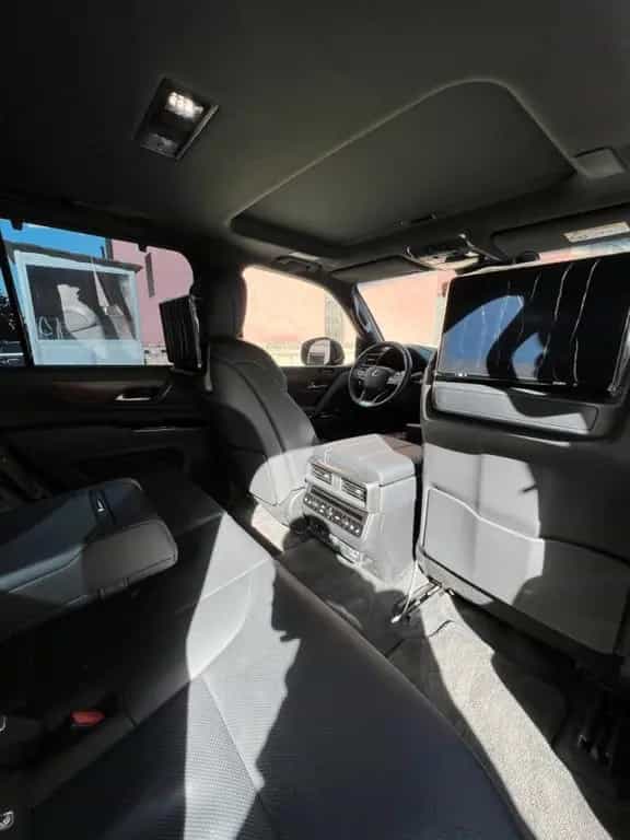 Lexus LX 600 +SIGNATURE+7Seats+NEW+EUversion+EUregistr null-photo-39