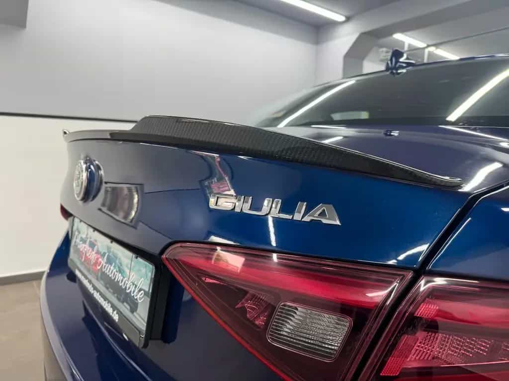 Alfa Romeo Giulia Quadrifoglio/Carbon/Blu Montecarlo/Navi/ 03/2017-photo-6