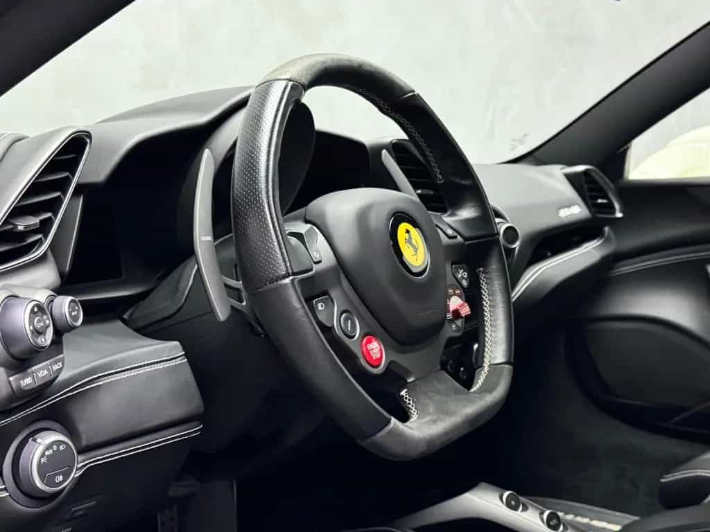 Ferrari 488 GTB CARBON RACING SEATS I NEW BIG SERVICE 04/2018-photo-1