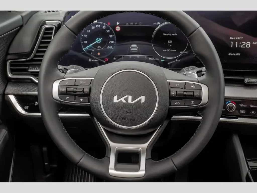 Kia Sportage Spirit 1.6 CRDi Panodach 360-Kam AHK el 04/2025-photo-13
