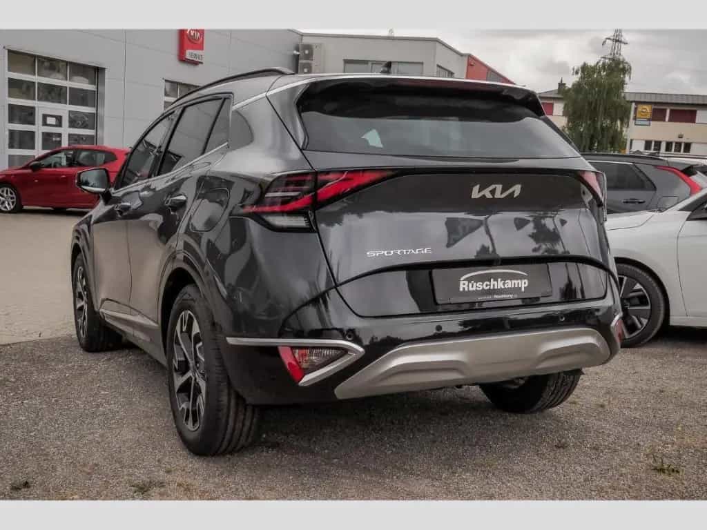 Kia Sportage Spirit 1.6 CRDi Panodach 360-Kam AHK el 04/2025-photo-3