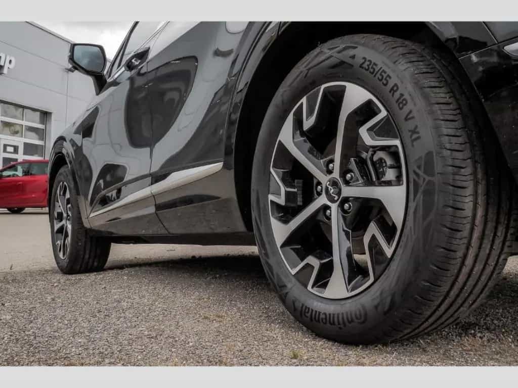 Kia Sportage Spirit 1.6 CRDi Panodach 360-Kam AHK el 04/2025-photo-4