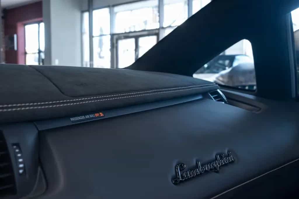 Lamborghini Aventador SVJ Roadster| FULL CARBON|1.HAND|MWST 10/2021-photo-22