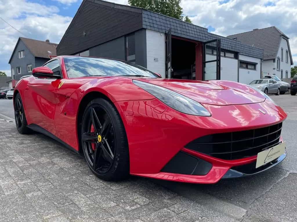 Ferrari F12 Berlinetta Novitec |Carbon|LED Lenkrad|Navi| 06/2013-photo-1