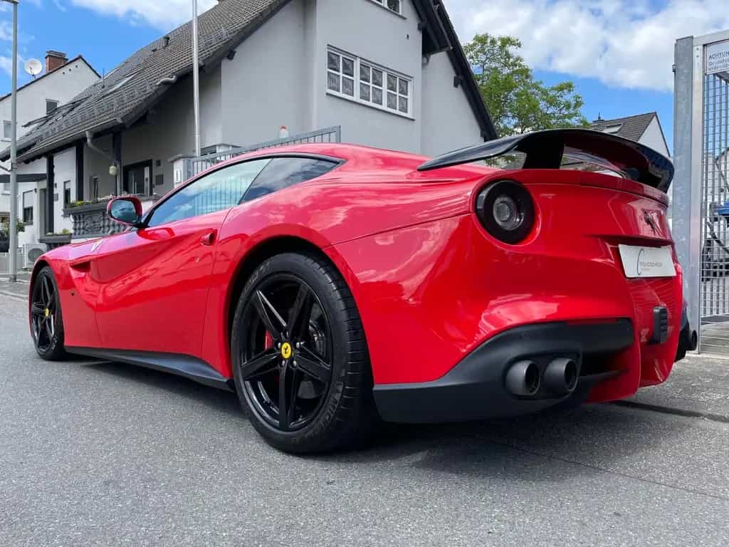Ferrari F12 Berlinetta Novitec |Carbon|LED Lenkrad|Navi| 06/2013-photo-18