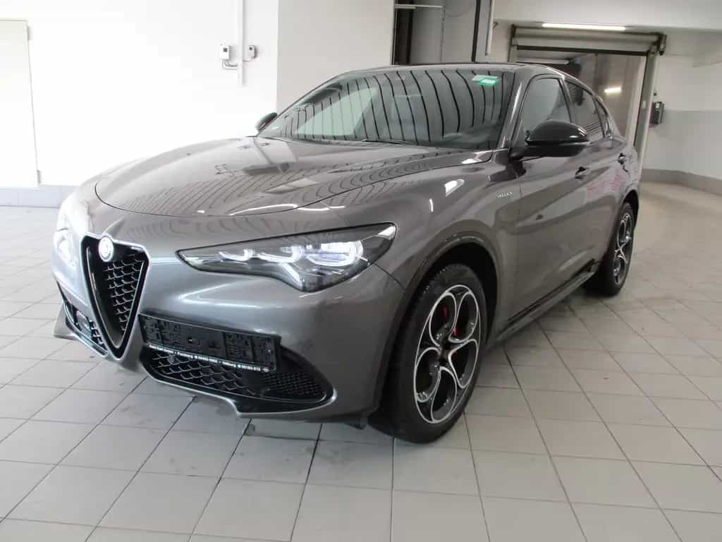 Alfa Romeo Stelvio Veloce Q4 NAVI SHZ LEDER AT 06/2024-photo-0