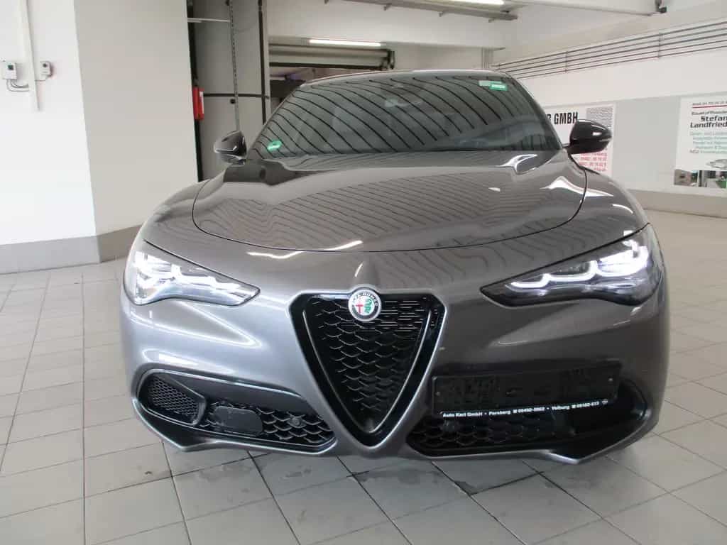 Alfa Romeo Stelvio Veloce Q4 NAVI SHZ LEDER AT 06/2024-photo-1