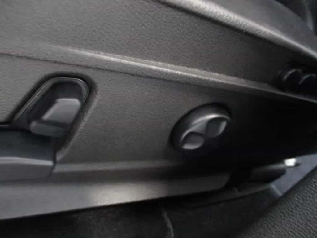 Alfa Romeo Stelvio Veloce Q4 NAVI SHZ LEDER AT 06/2024-photo-17