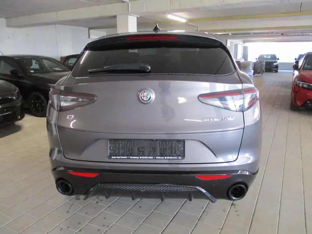 Alfa Romeo Stelvio Veloce Q4 NAVI SHZ LEDER AT 06/2024-photo-30