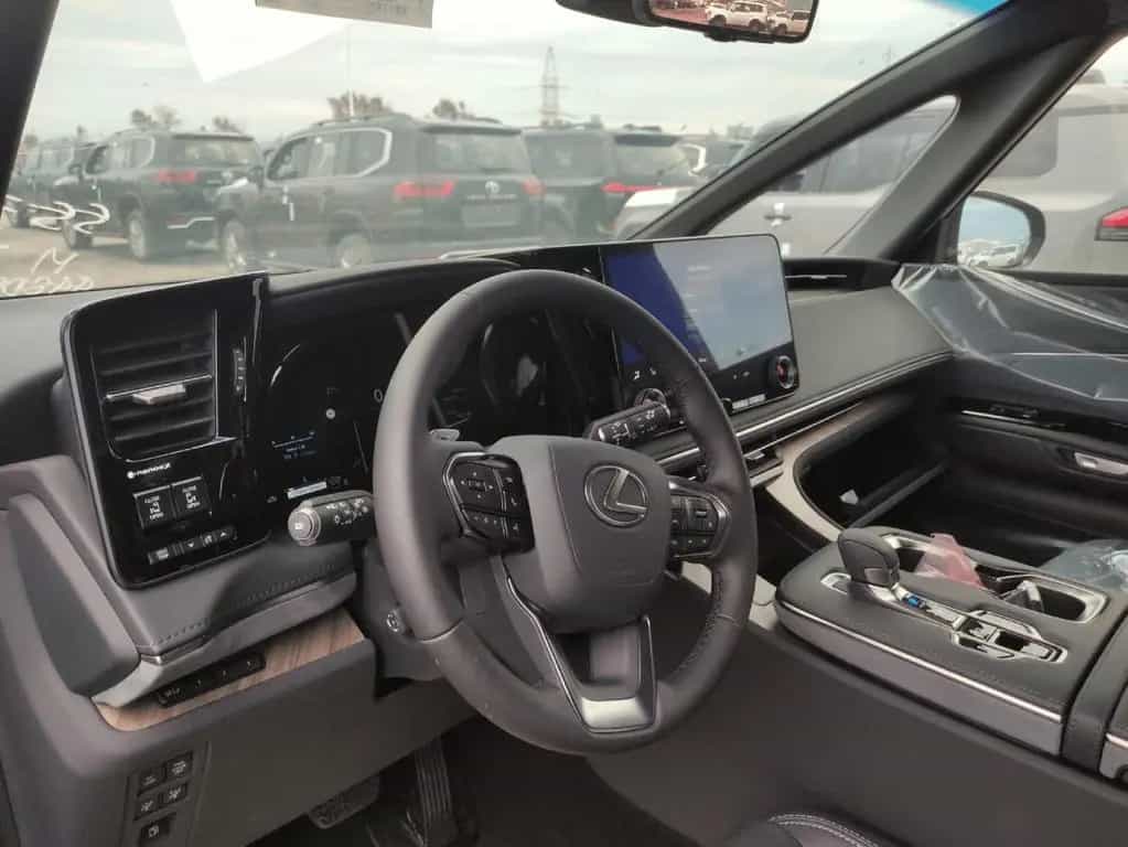 Lexus LM 350h VIP+4SEATS+NEW MODEL2025 null-photo-6