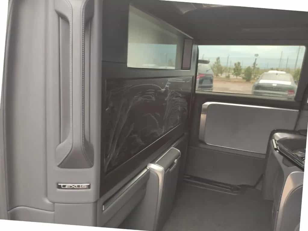Lexus LM 350h VIP+4SEATS+NEW MODEL2025 null-photo-8