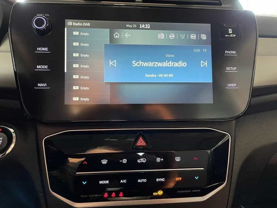 KGM Tivoli 1.5 B 163PS AT 2WD Blackline 07/2024-photo-6
