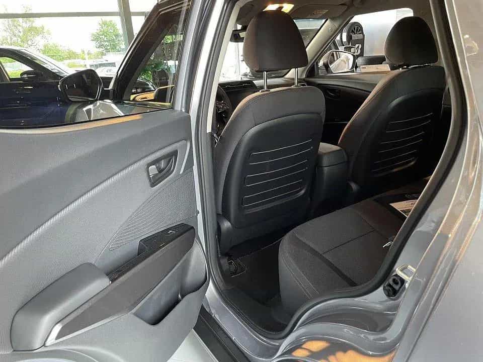 KGM Tivoli 1.5 B 163PS AT 2WD Blackline 07/2024-photo-9