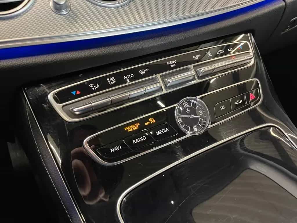 Mercedes-Benz E 400 4Matic Lim. ACC SD LED HUD STHZ NP:81.000€ 06/2017-photo-23