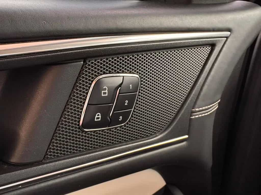 Ford S-Max Vignale PANO°NAVI°KAMERA°LED°MEMORY°LEDER 08/2016-photo-25