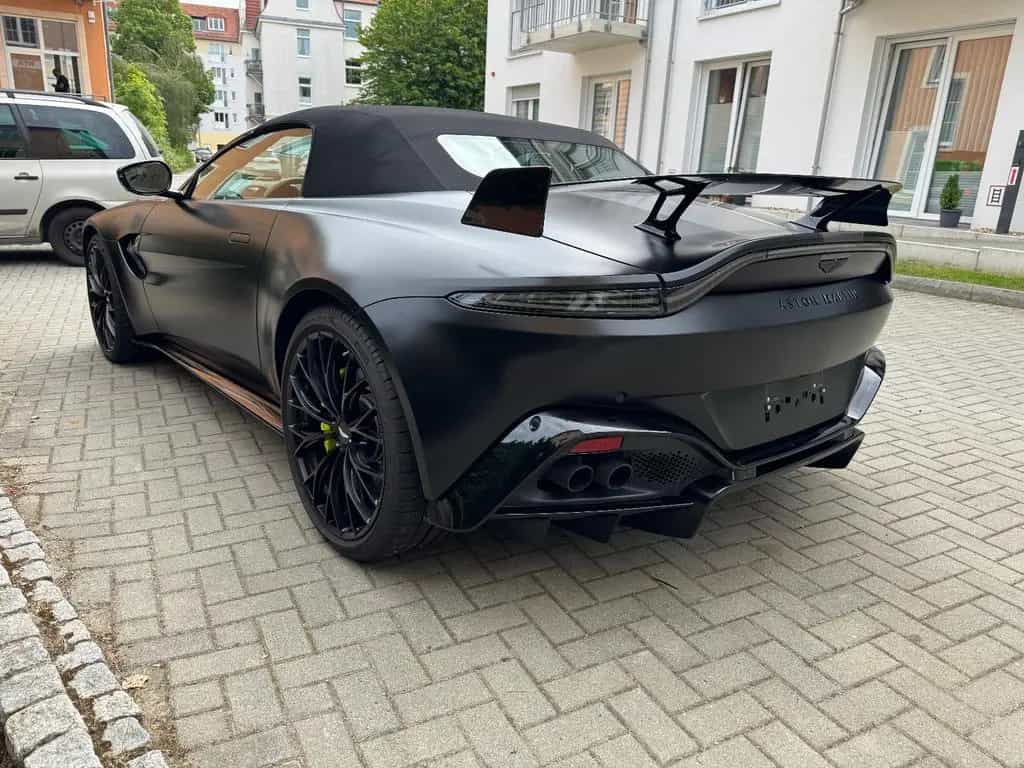 Aston Martin V8 Vantage V8 Roadster F1 Edition 06/2022-photo-11