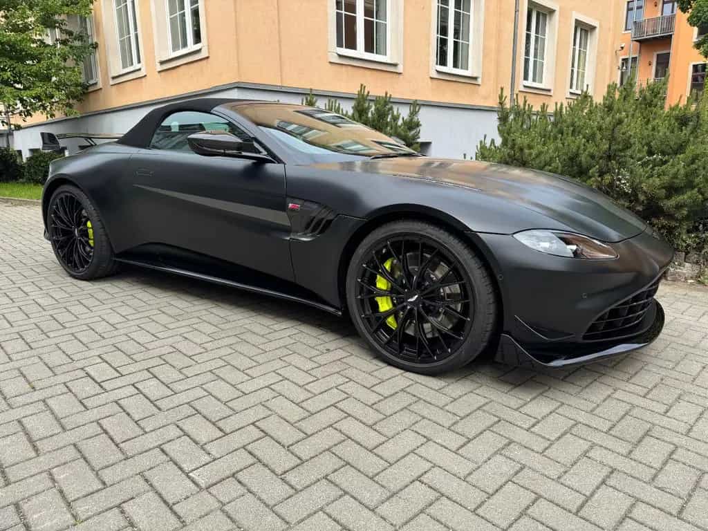 Aston Martin V8 Vantage V8 Roadster F1 Edition 06/2022-photo-12