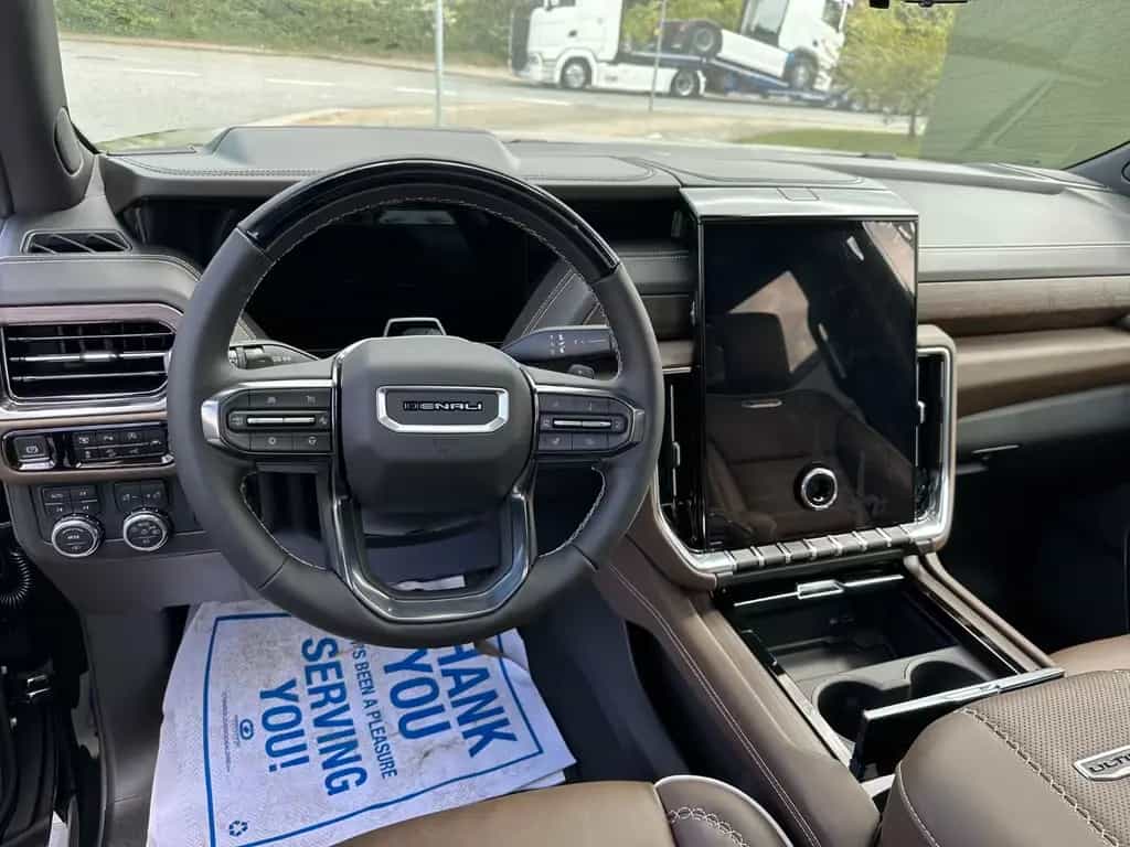 GMC Yukon DENALI XL ULTIMATE+NEW+420HP+FULLoptions null-photo-11