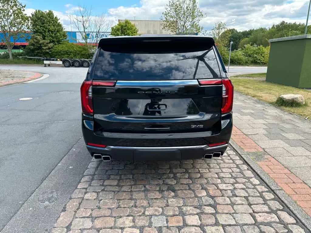GMC Yukon DENALI XL ULTIMATE+NEW+420HP+FULLoptions null-photo-5