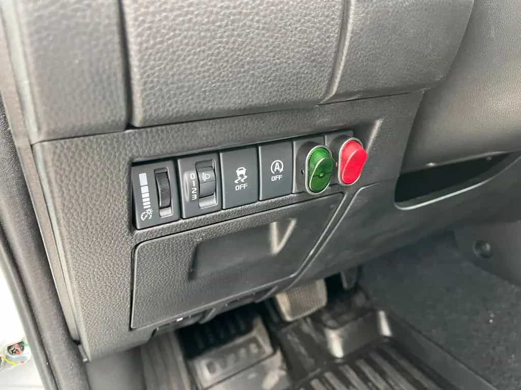 Isuzu D-Max Space Cab LS AT BIG-MAX L2Kipper Schredder null-photo-19