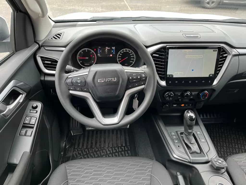 Isuzu D-Max Space Cab LS AT BIG-MAX L2Kipper Schredder null-photo-25