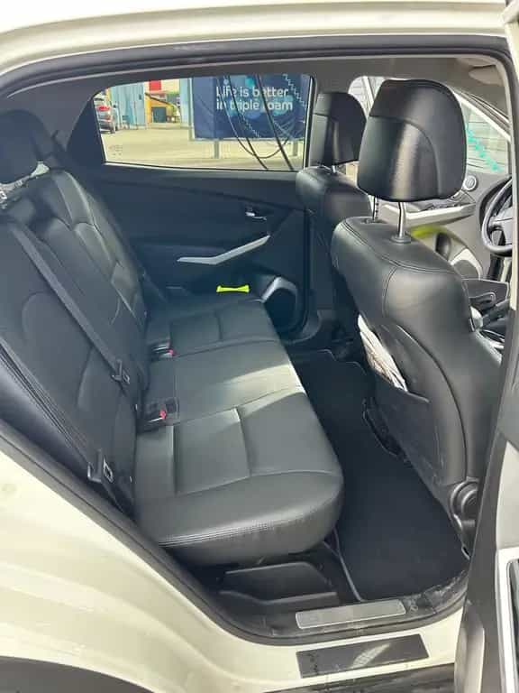Ssangyong Korando 2.0 l Sapphire 2WD Automatik Sapphire 04/2014-photo-10