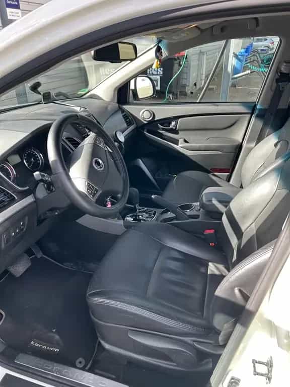 Ssangyong Korando 2.0 l Sapphire 2WD Automatik Sapphire 04/2014-photo-7