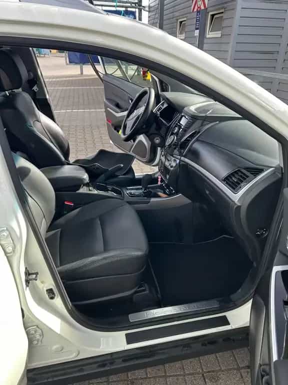 Ssangyong Korando 2.0 l Sapphire 2WD Automatik Sapphire 04/2014-photo-9