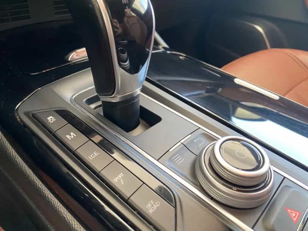 Maserati Levante 3.0D V6 250cv GRANSPORT R20/HAR 02/2019-photo-14