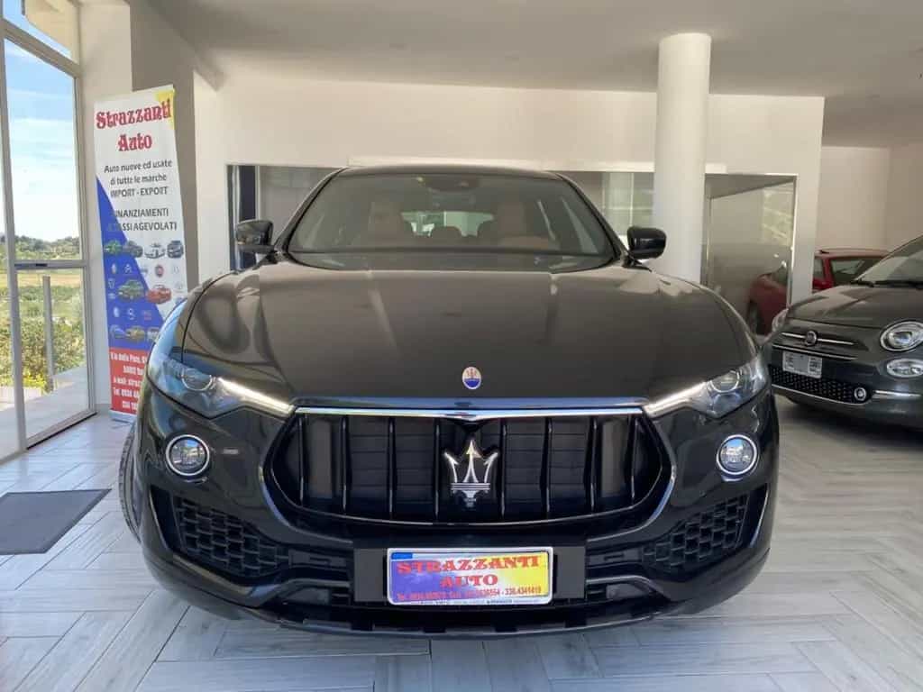 Maserati Levante 3.0D V6 250cv GRANSPORT R20/HAR 02/2019-photo-2