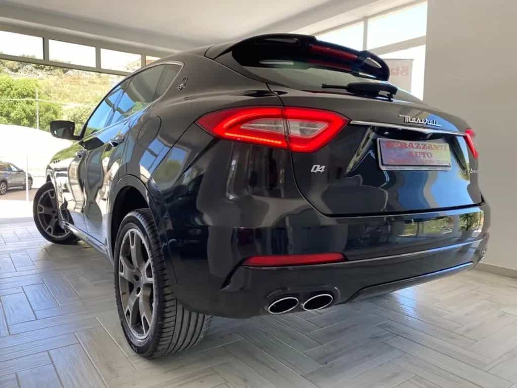 Maserati Levante 3.0D V6 250cv GRANSPORT R20/HAR 02/2019-photo-5