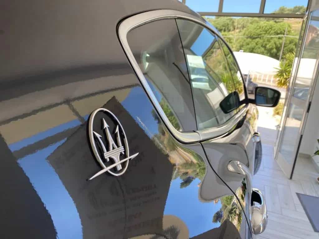 Maserati Levante 3.0D V6 250cv GRANSPORT R20/HAR 02/2019-photo-9