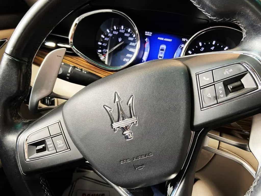 Maserati Quattroporte S Q4 Deutsches Fahrzeug 05/2015-photo-24